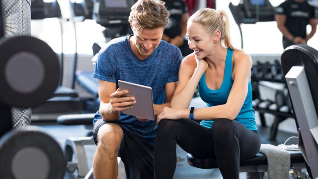 where do personal trainers work